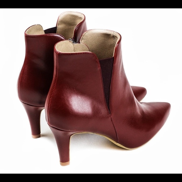 Bhava Studio Blondie Ankle Bootie Cherry Red Sz 6 - Picture 8 of 10